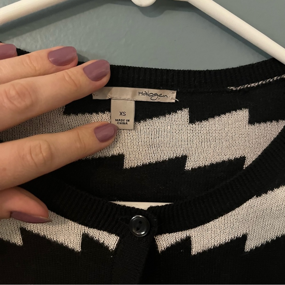 Halogen Pattern Cardigan - Picture 2 of 3